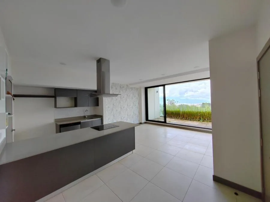 Venta de apartamento de 3 habitaciones en condominio Natu San Rafael Montes de Oca MGA - Venta en Montes de Oca