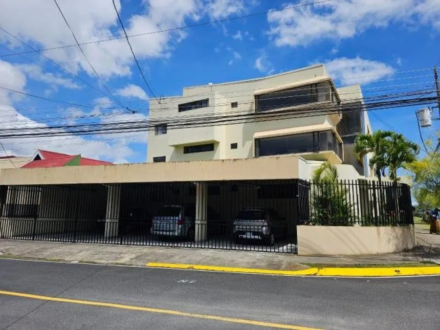 Venta de Apartamento en El Prado Curridabat San José - Venta en Curridabat