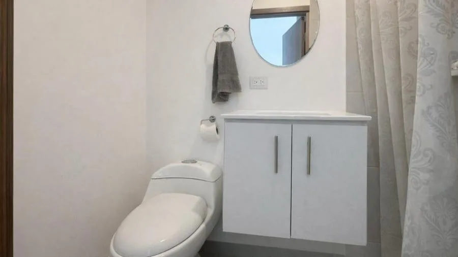 Alquiler de Apartamento en Tibás, Cinco Esquinas.  - Alquiler / Renta en Tibás — photo 3