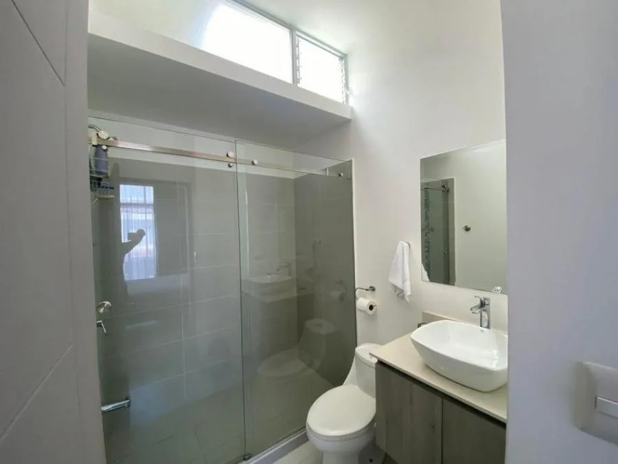 VENTA DE CASA EN CONDOMINO EN SAN RAFAEL DE MONTES DE OCA PBR - Venta en Montes de Oca — photo 2
