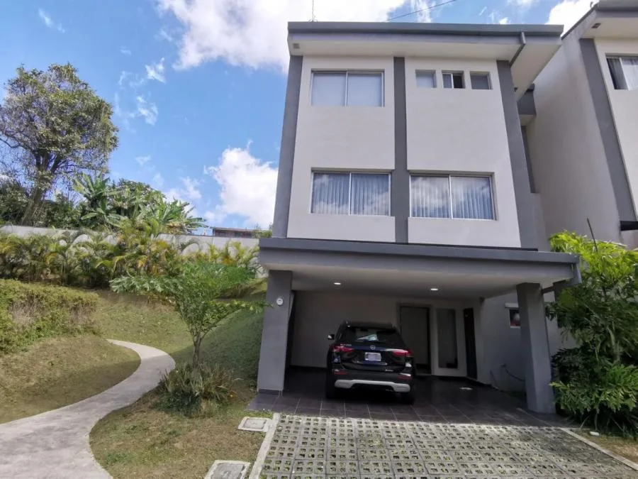 Casa en Venta en Mata de Plátano, Goicoechea RAH #221498 - Venta en Goicoechea