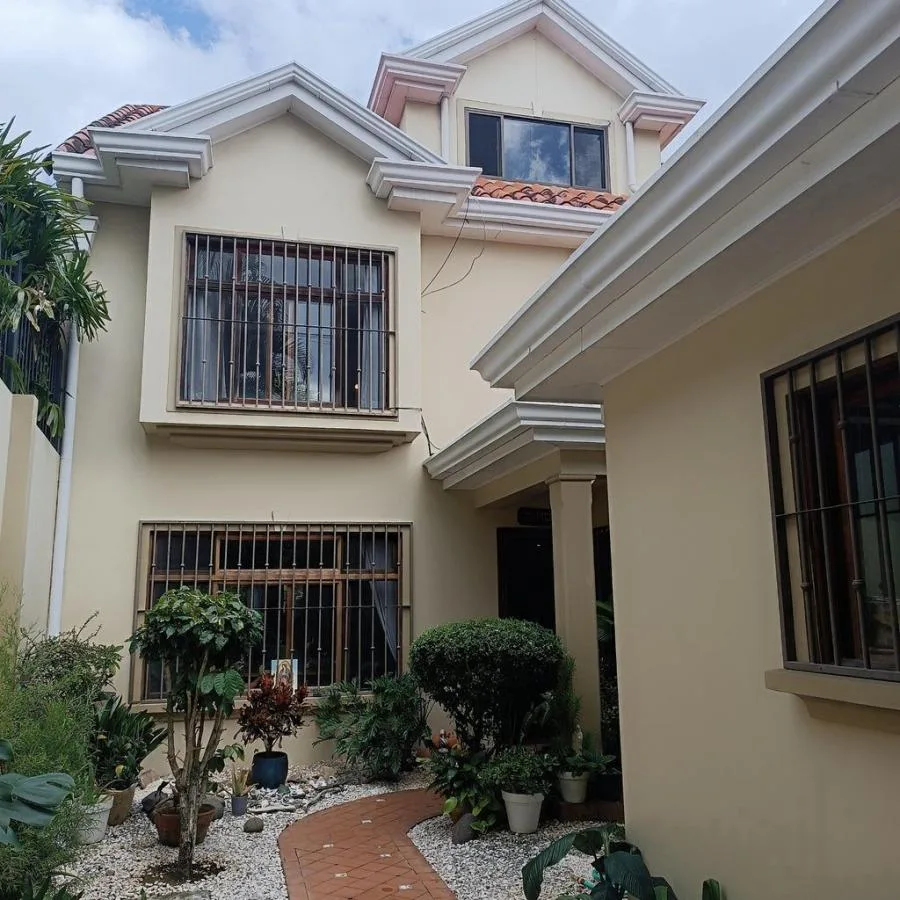 Venta de Casa en San Rafael de Escazú. RAH 25-1164 PRECIO REBAJADO - Venta en Escazú