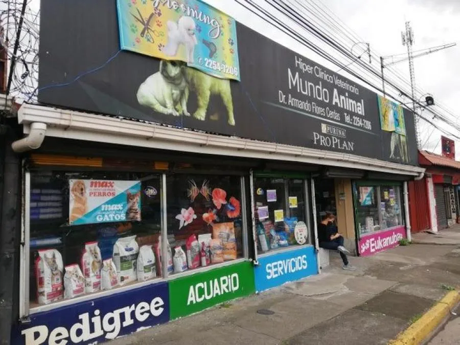 Venta de Local Comercial + APTO en Hatillo, San José. RAH 21-2088 - Venta en Hatillo