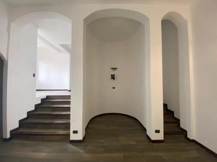 VENTA DE CASA EN TIBAS PBR - Venta en Tibás — photo 2