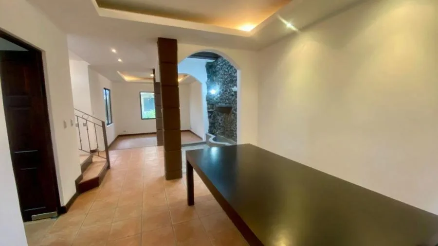 Venta de casa, en condominio, Santa Ana centro (NR) - Venta en San José — photo 2