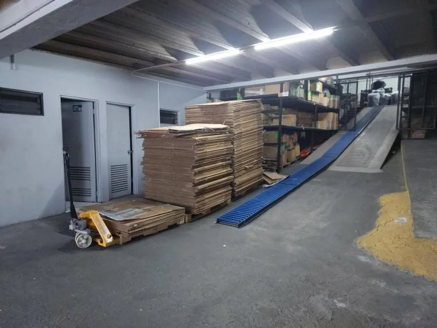 Edificio comercial en venta, en San José. RAH 24-137 - Venta en San José — photo 3