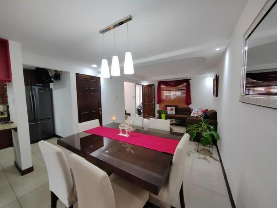 Casa de dos plantas ubicada en residencial privado en San Pablo, Heredia RAH 231381 - Venta en San Pablo — photo 4