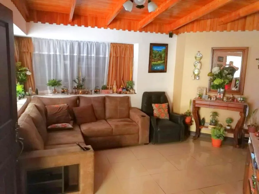 Venta de casa en Residencial Villa Adobe, Santo Domingo de Heredia  - Venta en Santo Domingo — photo 2