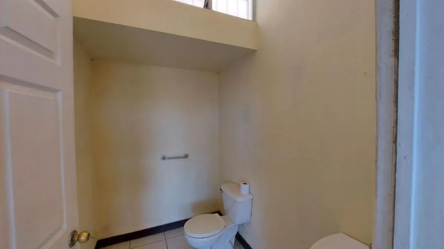 LOCALES EN VENTA EN MOZOTAL, GOICOECHEA RAH 241051  - Venta en Goicoechea — photo 2