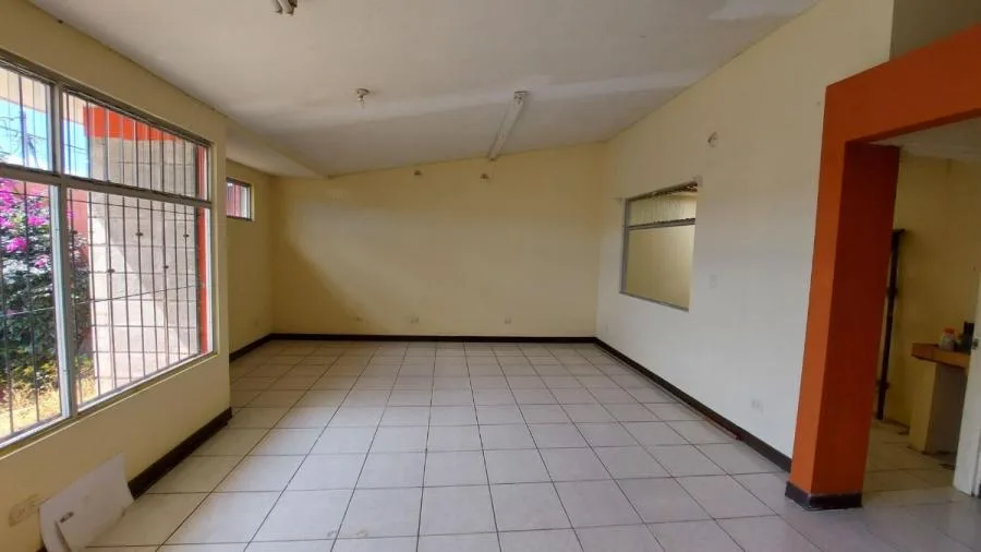 LOCALES EN VENTA EN MOZOTAL, GOICOECHEA RAH 241051  - Venta en Goicoechea — photo 5