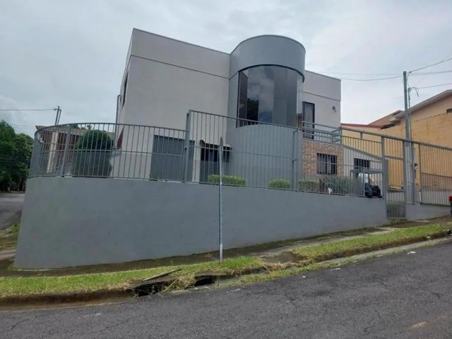 MLS-25-07 LS VENTA CASA CARRIZAL ALAJUELA  - Venta en Carrizal