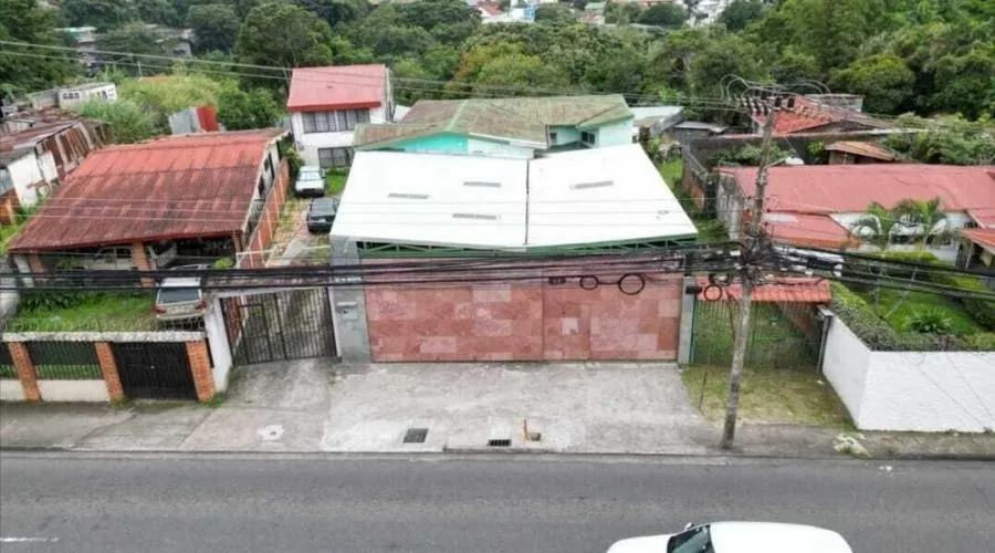 Venta de Lote + Casa en Goicoechea, San José. RAH 25-1176 - Venta en Goicoechea