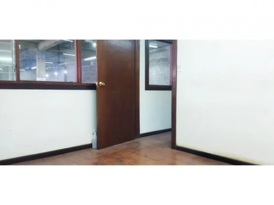 Bodegas en Venta  en Guadalupe, Uso(Z1/Z2/Z3)-COD: PJG7140444 - Venta en Goicoechea — photo 5