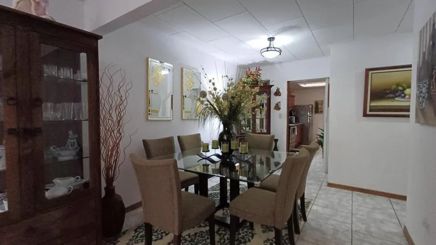 VENTA DE CASA EN IPIS  GOICOECHEA PBR - Venta en Goicoechea