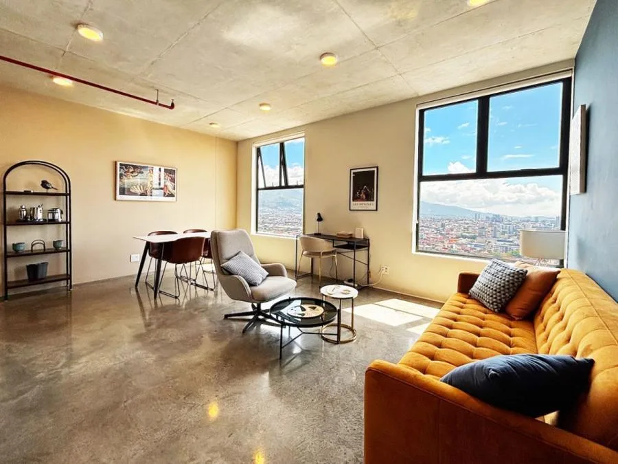 Venta de apartamento en URBN Escalante, piso 26 - Venta en Catedral