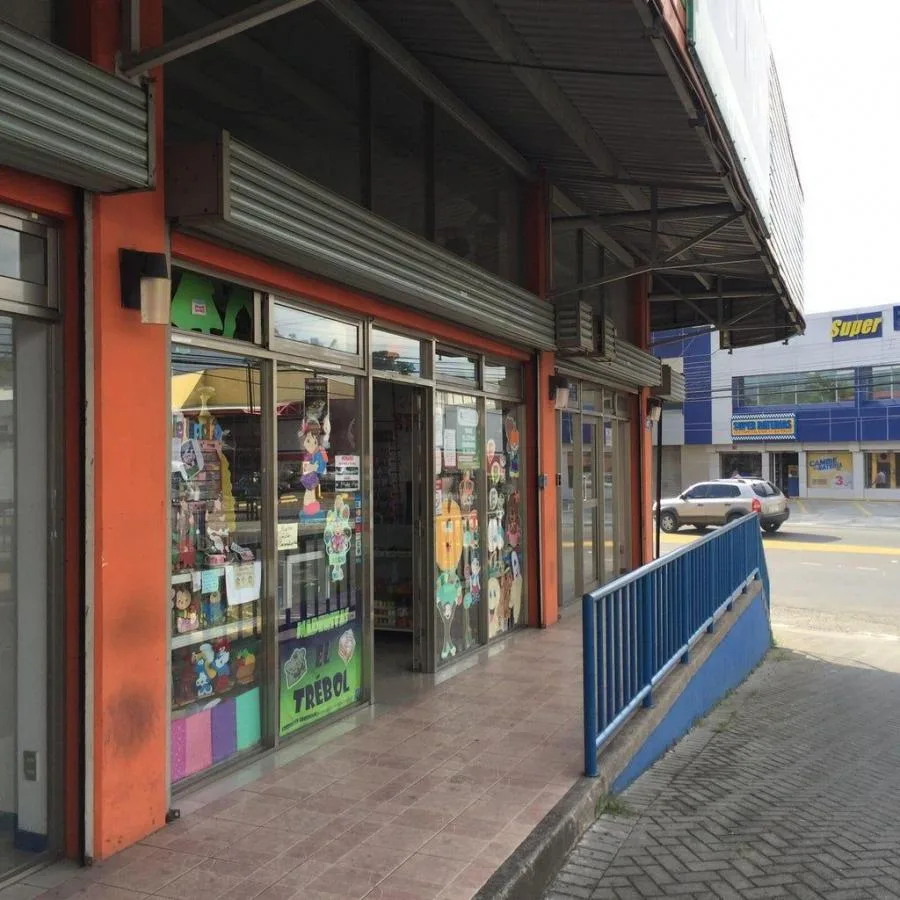 Venta de Bodegas en Desamparados, San José. - Venta en Desamparados