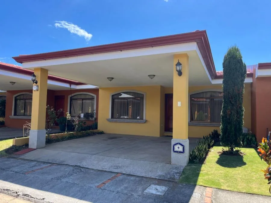 Vendo casa San Pablo Heredia, Condominio Santa Fe, casa de 1 piso con hermosos acabados - Venta en San Pablo