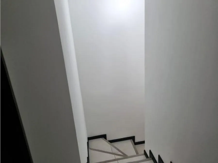 Casa en Venta, en Tibas, Lorentes,Moderna (INVERSIONISTA)-5PJG7183778 - Venta en Tibás — photo 2