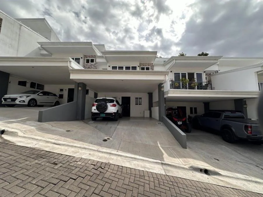 MLS-25-123 LS ALQUILER CASA SANTA ANA SAN JOSE - Alquiler / Renta en Santa Ana San Jose