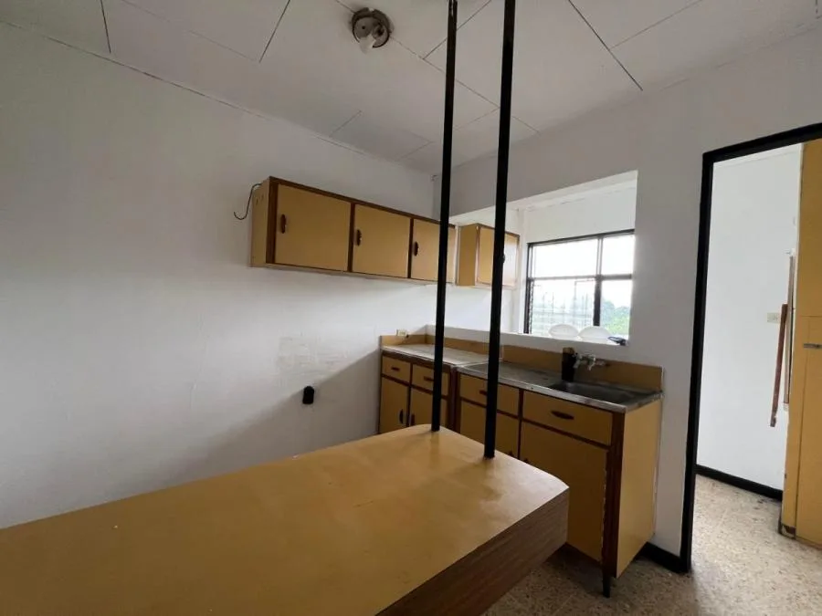 Residencial con 2 casas y 9 apartamentos ideal para inversión #26-741 GS - Venta en Montes de Oca — photo 3