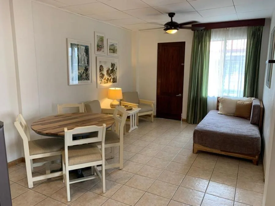 Alquiler de Apartamento en La Sabana, San José / Mls. 25-1909 OFC JB - Alquiler / Renta en San José — photo 4