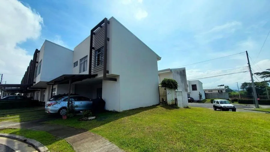 Venta de Casa en San Pablo, Heredia. RAH 25-869 - Venta en San Pablo