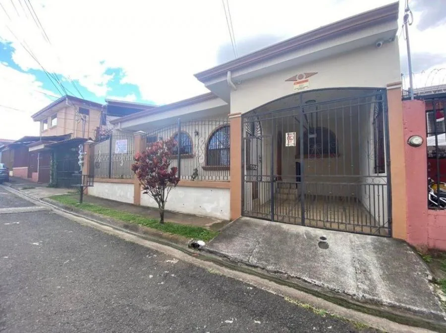 MLS-24-1704 LS VENTA CASA DESAMPARADOS SAN JOSE  - Venta en Desamparados San Jose