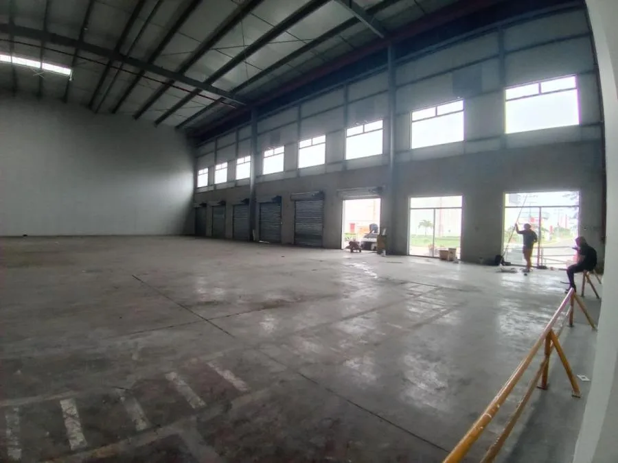 ALQUILER DE BODEGA EN ALAJUELA, EL COYOL - Alquiler / Renta en Alajuela