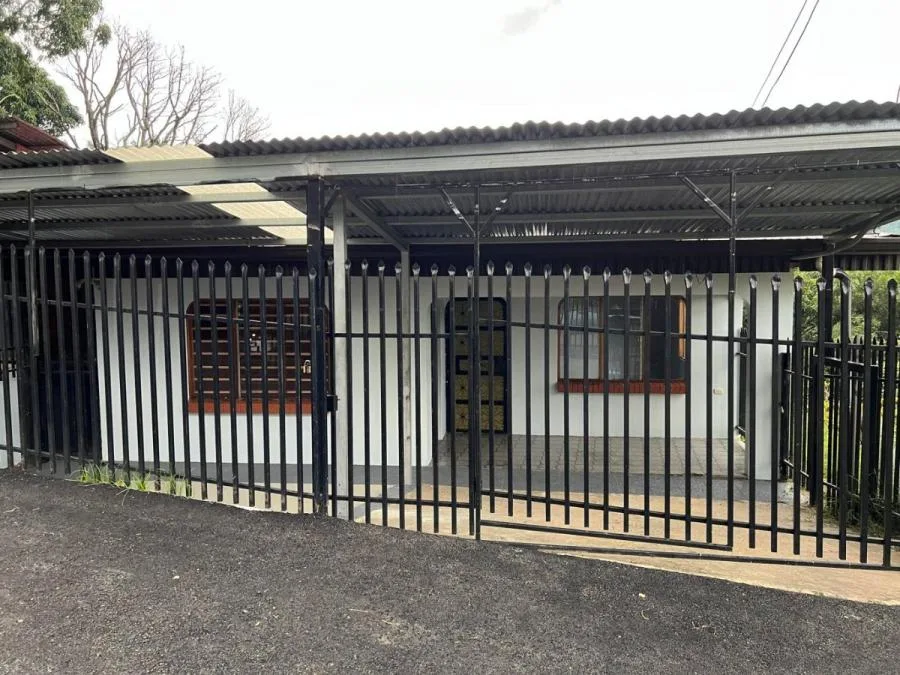 Casa en Atenas- vive en el mejor clima del mundo en esta acogedora casa #26-694 GS  - Venta en Atenas