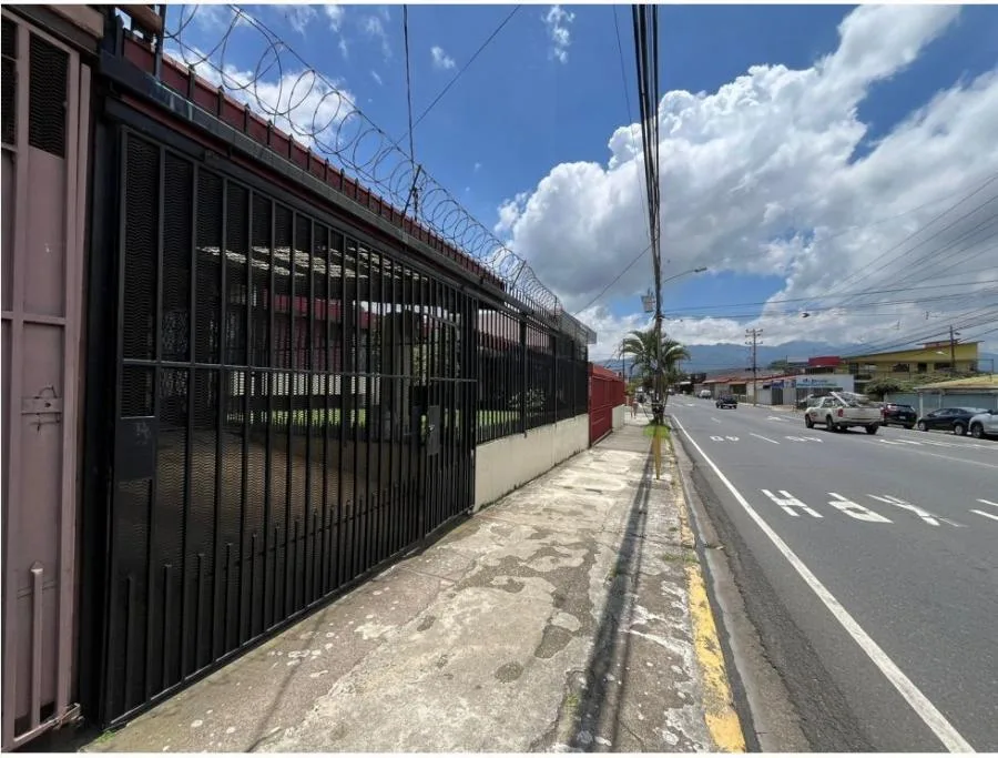 Venta de Propiedad con uso mixto, La Colina, Curridabat #CZ002 - Venta en Curridabat