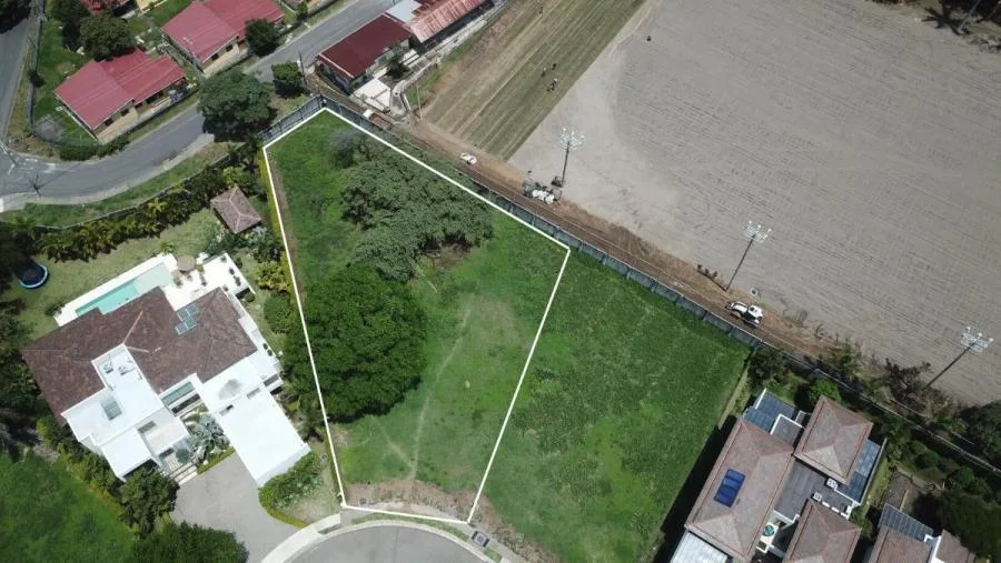 Lote en Venta en Santa Ana, San José. RAH 25-1426 - Venta en Santa Ana