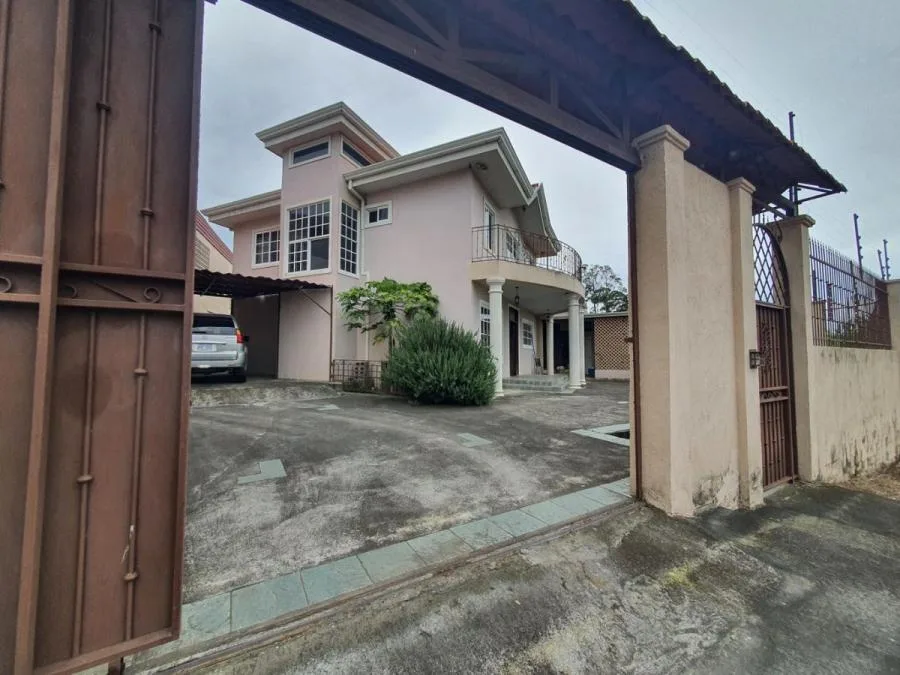 Venta de apartamento moderno con amenidades y 2 parqueos #26-1958 GS - Venta en San Pablo