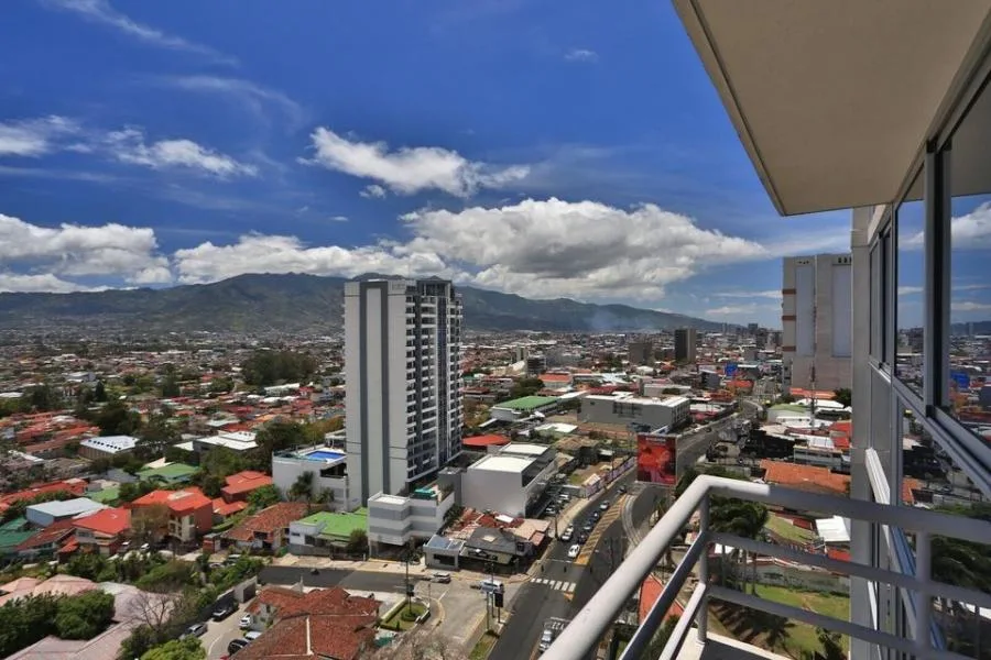 ALQUILER DE APARTAMENTO EN TORRE LOS YOSES  PBR - Alquiler / Renta en Montes de Oca — photo 4