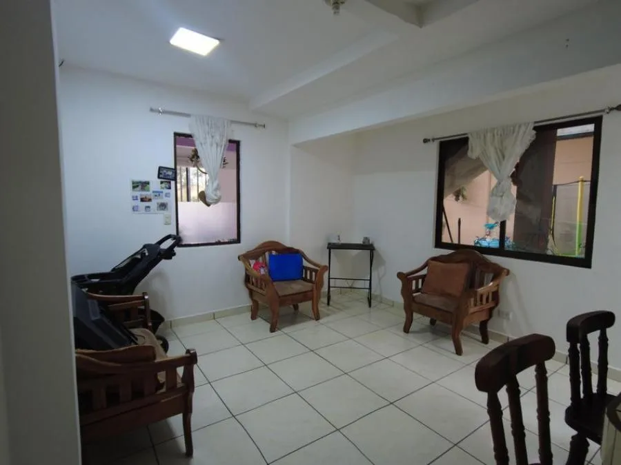 MLS-23-2209 LS VENTA CASA CON 2 APARTAMENTOS SANTO DOMINGO HEREDIA  - Venta en Santo Domingo — photo 4
