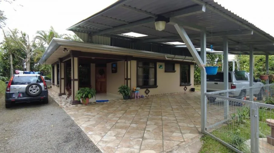 Se vende casa en San Ramon, Santiago, Alajuela ( DJ 23-2078)  - Venta en San Ramón