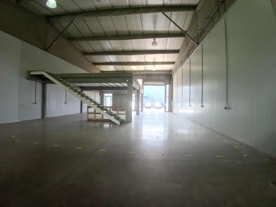 BODEGA EN SANTA ANA EN ALQUILER - Alquiler / Renta en Santa Ana