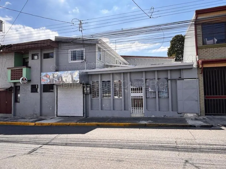Edificio con 4 unidades y local comercial generando ingresos #26-1672 GS - Venta en Heredia