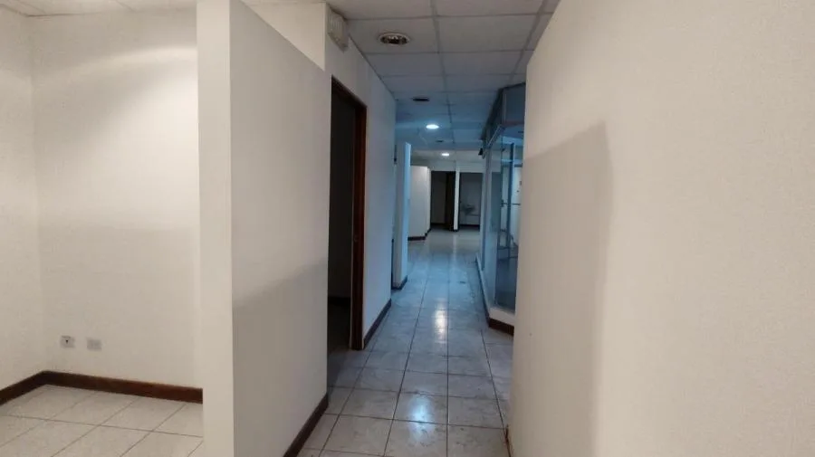 Alquiler de local comercial en moravia PBR - Alquiler / Renta en Moravia — photo 4