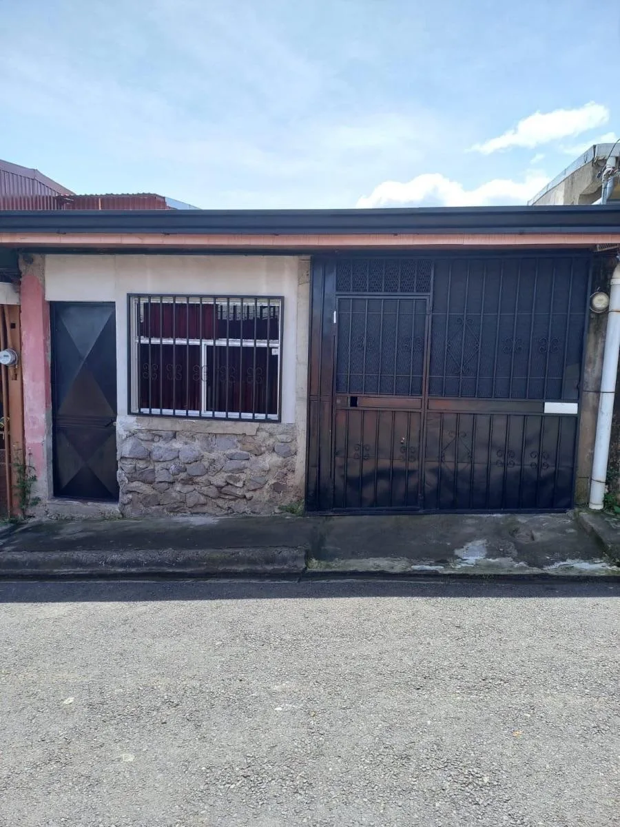 OPORTUNIDAD ÚNICA! &amp;#127969;&amp;#128150; CASA Y APARTAMENTO EN VENTA EN DESAMPARADOS, SAN JOSÉ &amp;#127750 - Venta en Desamparados