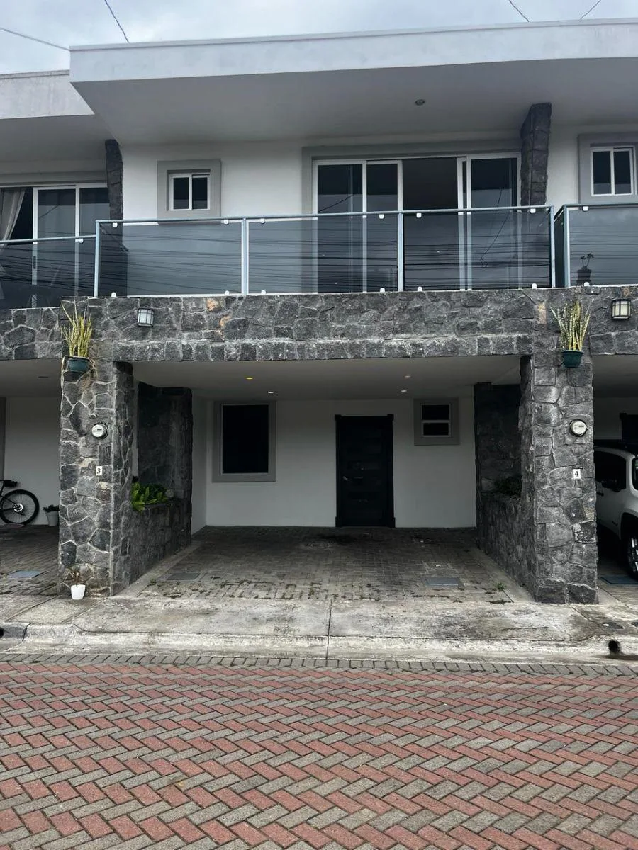 CityMax Vende Hermosa Casa en La Unión, Cartago. - Venta en La Unión