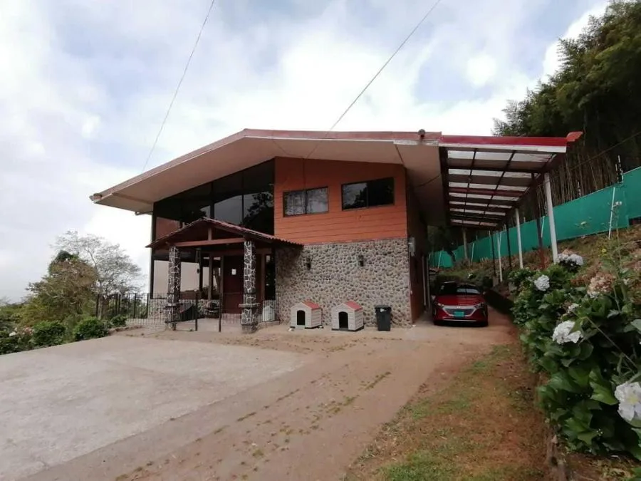 CASA EN VENTA EN LAS NUBES, SAN ISIDRO DE CORONADO RAH 23346 - Venta en Vasquez de Coronado