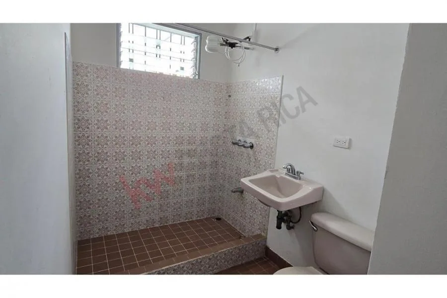 Venta de casa de una planta en Calle Blanco, Goicoechea USD 180.000 #JM31 - Venta en Goicoechea — photo 3