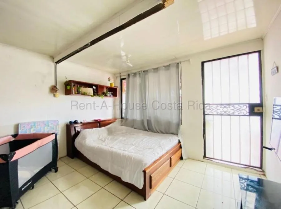 Casa con 2 unidades y alta rentabilidad ideal inversión inteligente 26-1715 GS - Venta en Montes de Oca — photo 2