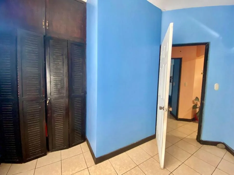 Venta de Casa en Cinco Esquinas Tibas 5 habitaciones MGA - Venta en Tibás — photo 3