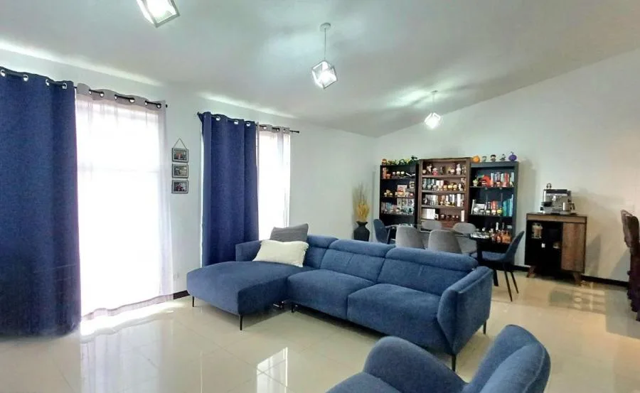 Venta de Apartamento en Granadilla de Curridabat. RAH 25-1382 - Venta en Granadilla