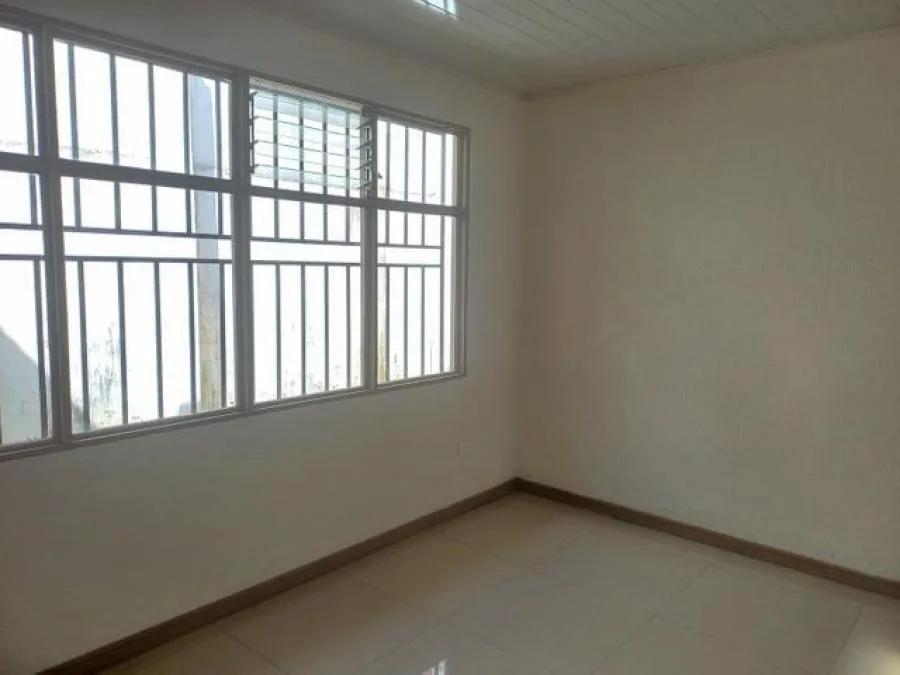 Venta de Casa en Montes de Oca, San José.  - Venta en Montes de Oca — photo 4