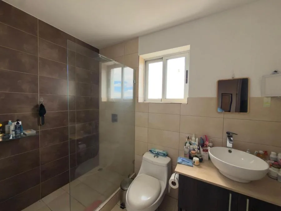 Venta de apartamento con dos habitaciones en La Sabana, San José #DE014 $175,000 — negociable - Venta en San José — photo 3