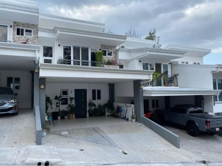 Alquiler de Apartamento en Santa Ana, San José. RAH 26-915 - Alquiler / Renta en Santa Ana