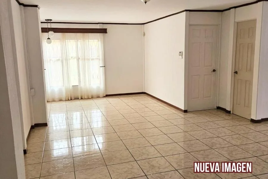 EN EXCLUSIVA - En Venta - Casa DE 2 Niveles - Uso Mixto - Moravia - Venta en Moravia, photo 4