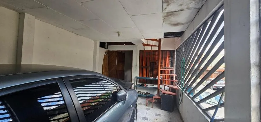 Venta de Edificio en Montes de Oca, San José. - Venta en Montes de Oca — photo 2